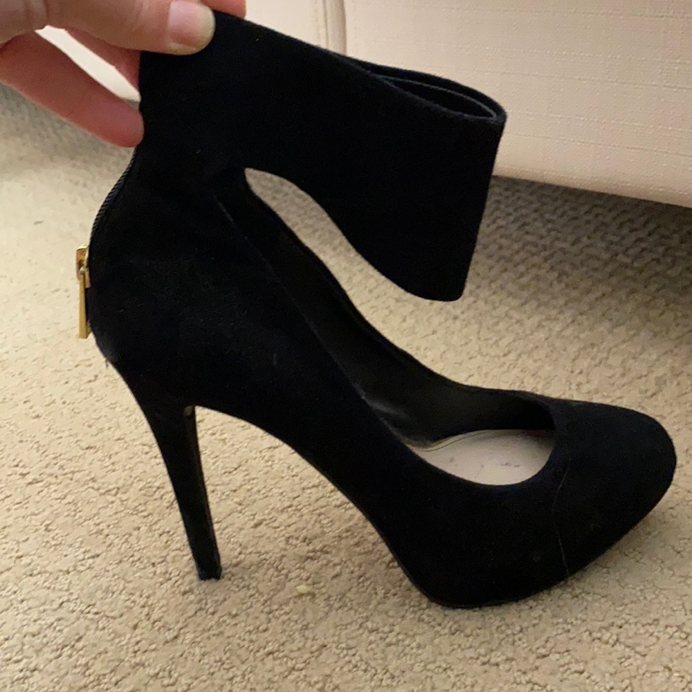 Black Jessica Simpson Pumps